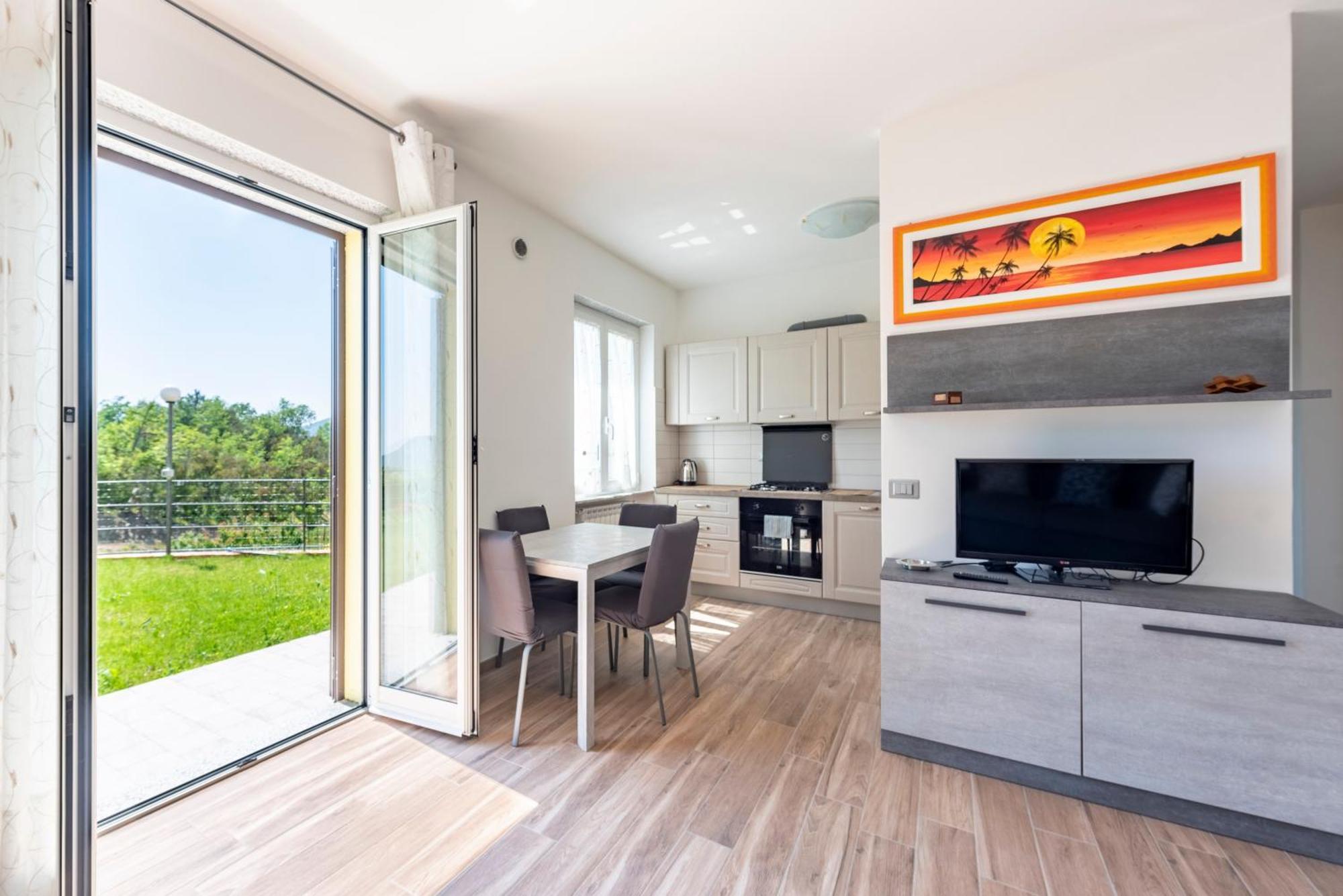 Joivy Villa Guanna - Charming Flat With Garden Bracco 외부 사진